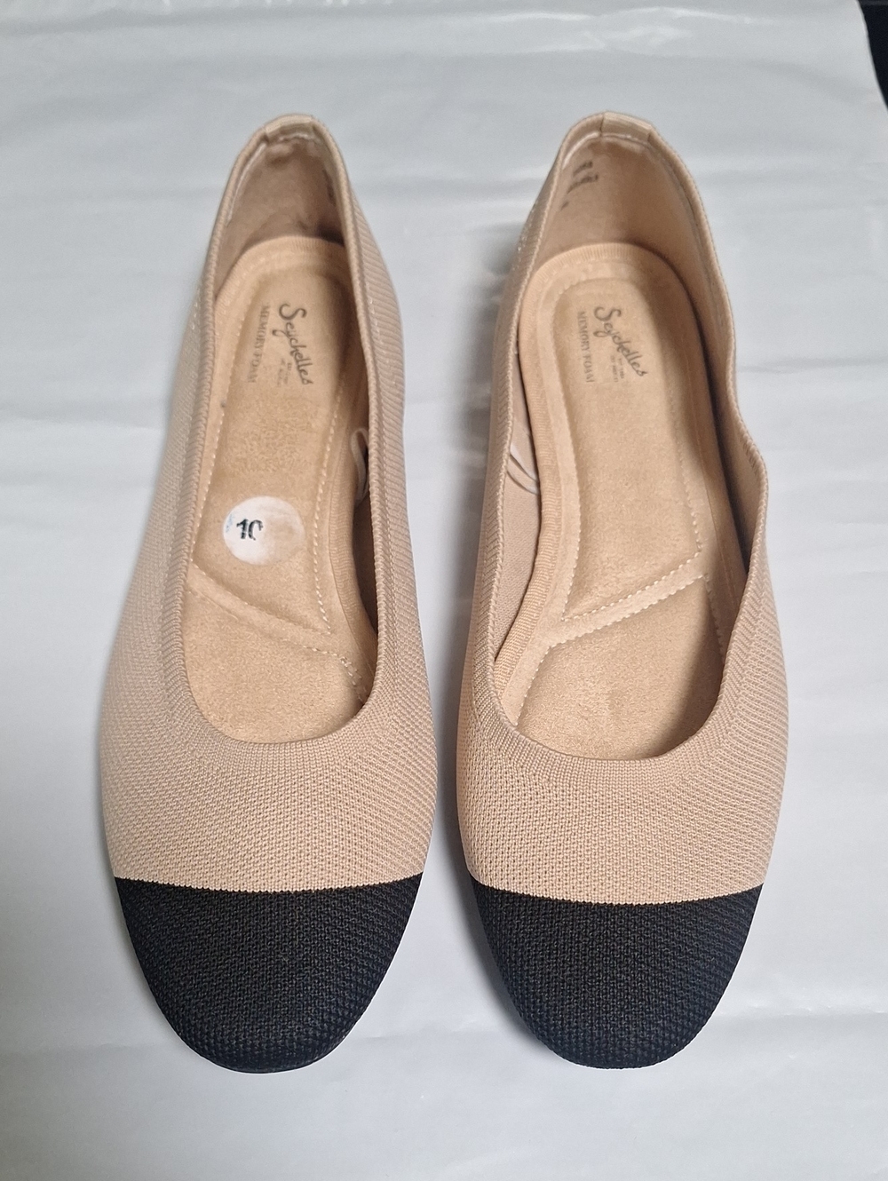 Seychelles Two-Tone Beige and Black Ballet Flats